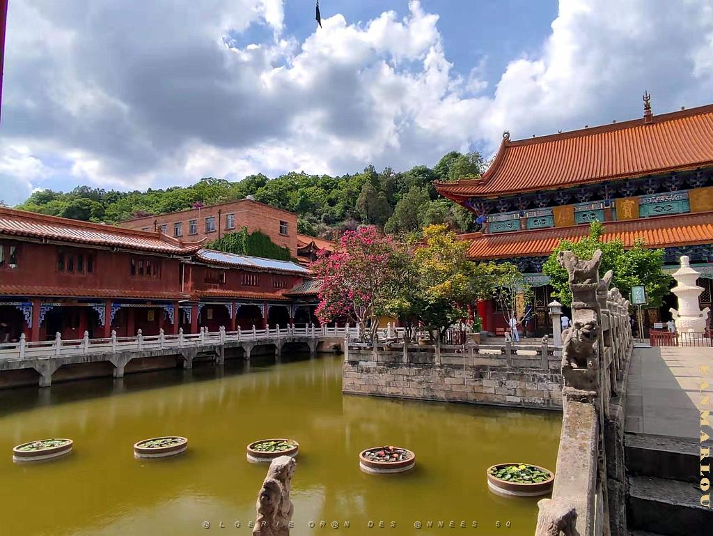KUNMING - Temple YUANTONG - 28.jpg